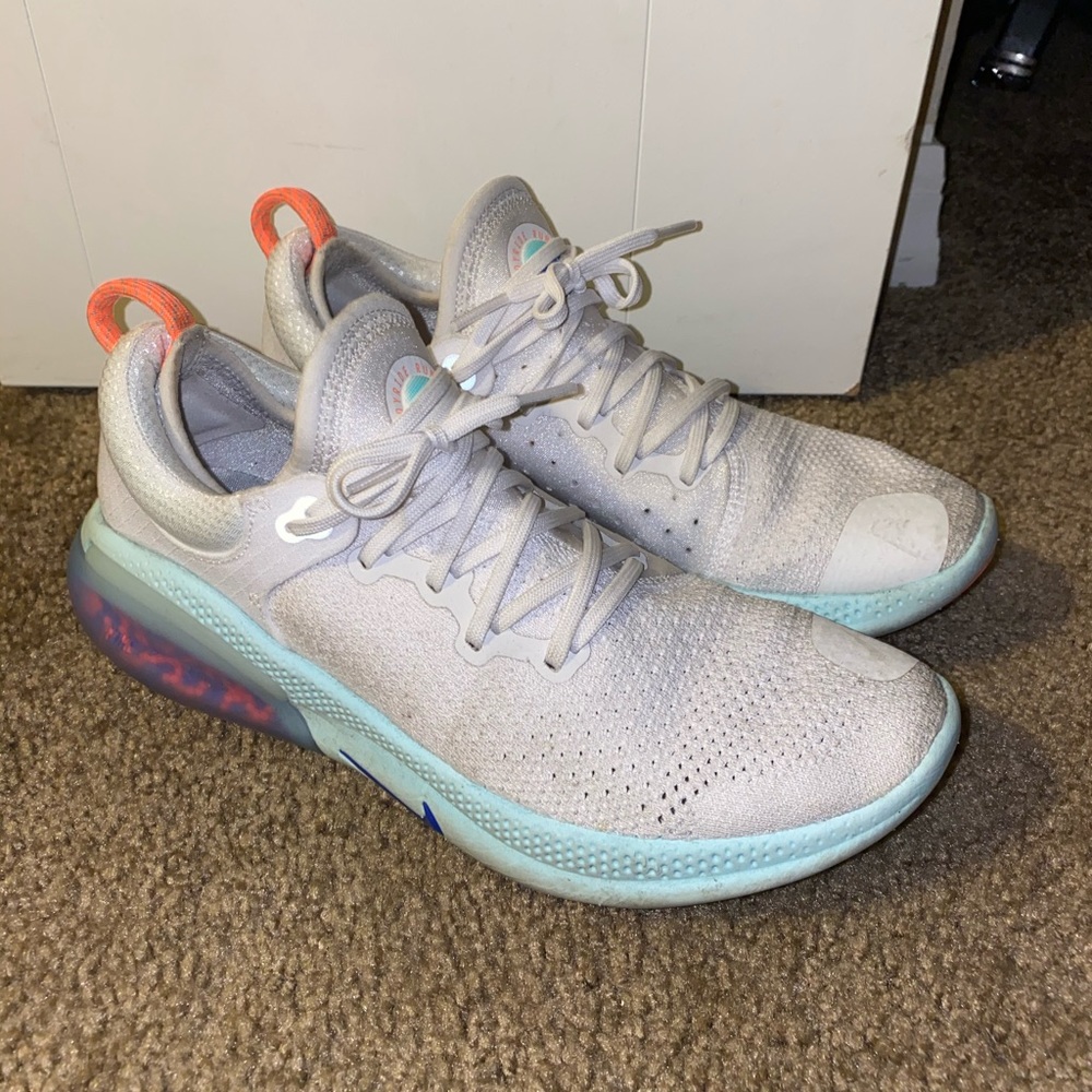 Nike Joyride Running Shoes